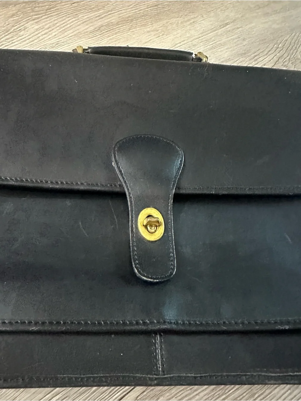 Vtg Black Leather Metropolitan Briefcase Messenger Business Bag